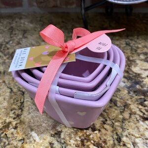 Rae Dunn Lavender Heart Shaped & heart embossed measuring cup set -Brand New!